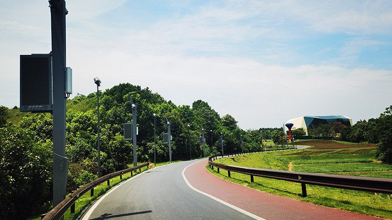 上海奉贤智慧路灯-接纳emc易倍广播对讲系统